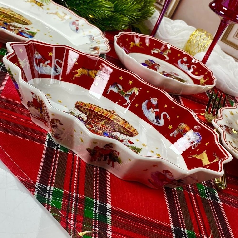 Lenardi 305-192 Глубокое овальное блюдо 23.5х16.5х5см НОВЫЙ ГОД в под.уп.(х48)Фарфор