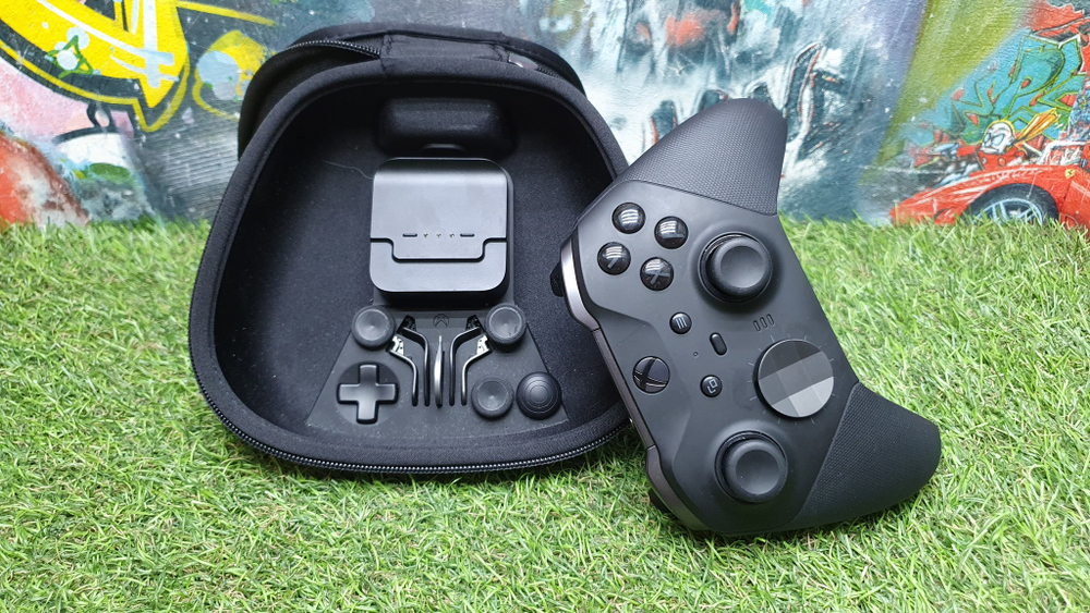 Геймпад Microsoft Xbox Elite Wireless Controller Series 2, черный FST-00003