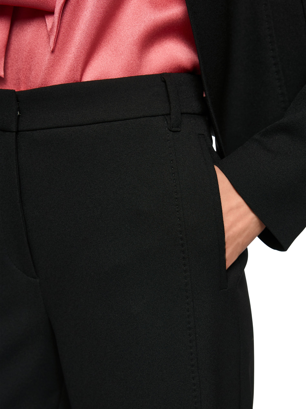 Брюки из полиэстера