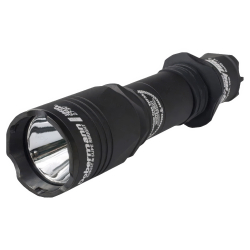 Тактический фонарь Armytek Dobermann Pro XHP35 HI