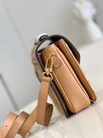 Louis Vuitton Metis