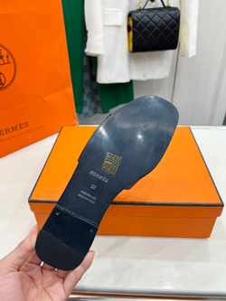 Hermes Idioma Sandal