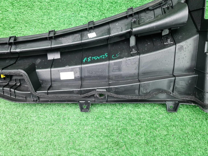 Жабо Geely Coolray (2019-2024)