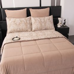 Комплект постельного белья на резинке с одеялом Велюрия Люкс «Теплое сияние»