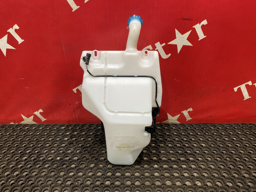 Бачок омывателя лобового стекла 2023г