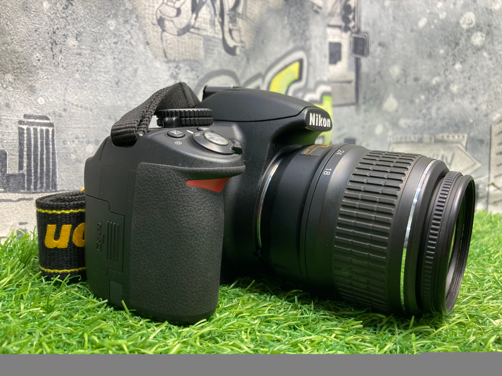 Nikon D3100 Kit 18-55mm 7.500 кадров