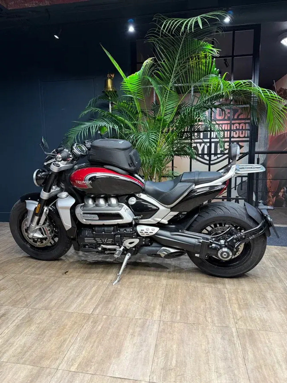 Triumph Rocket 3, 2024