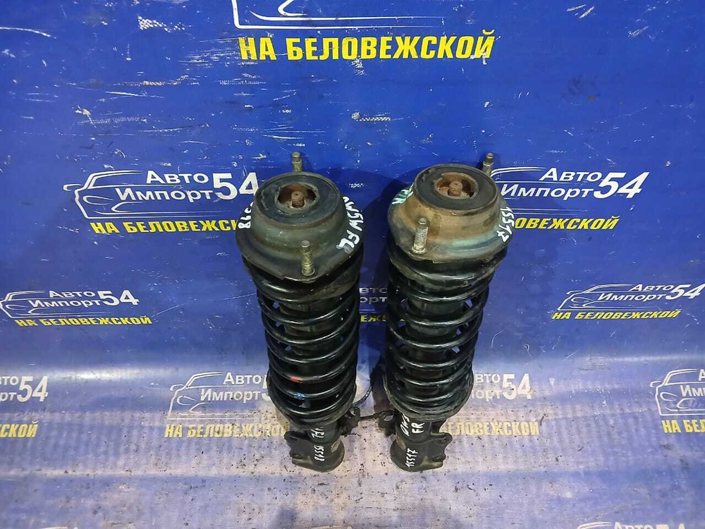 Стойка передняя правая MAZDA DEMIO 1996-2002