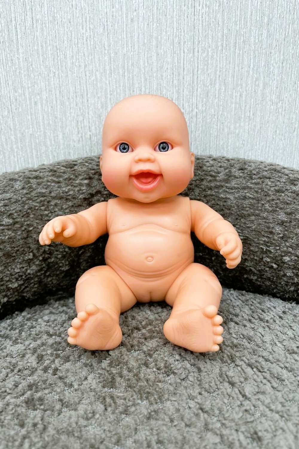 УЦЕНКА Кукла-пупс Paola Reina 22см без одежды, виниловая (31013)