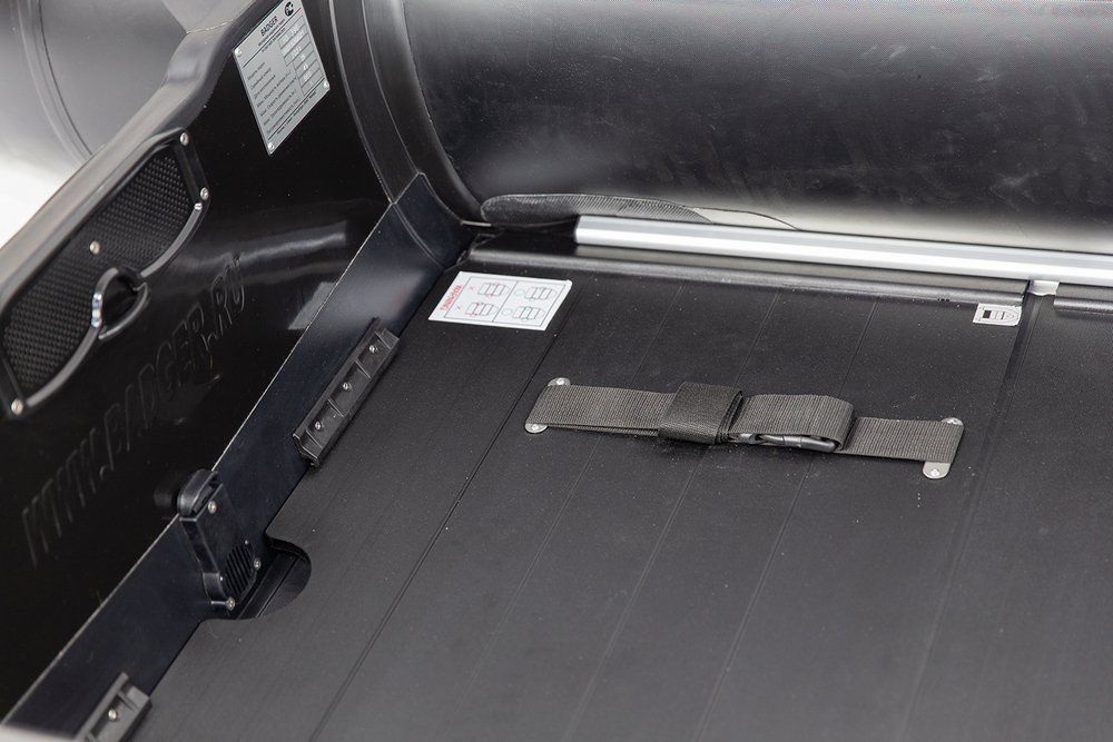 Лодка ПВХ Heavy Duty 430 AL Badger