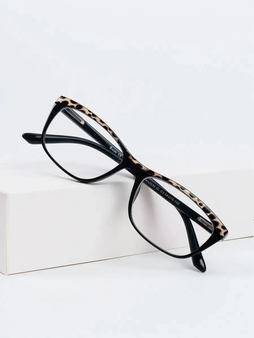 Очки корригирующие /женские/-3,50/РЦ 62-64