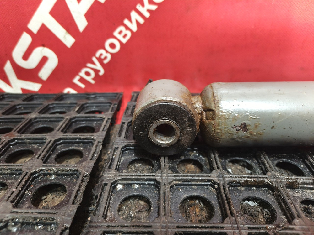 Амортизатор передний 2022г.