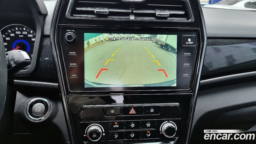KG Mobility (Ssangyong) Very New Tivoli Дизель 1.6 2WD (08.2019)