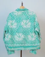 Купить Куртка Soeurs Укороченная с Крупными Белыми Цветами/White Flowers Cut Jacket голубая Куртка Soeurs Укороченная с Крупными Белыми Цветами/White Flowers Cut Jacket голубая