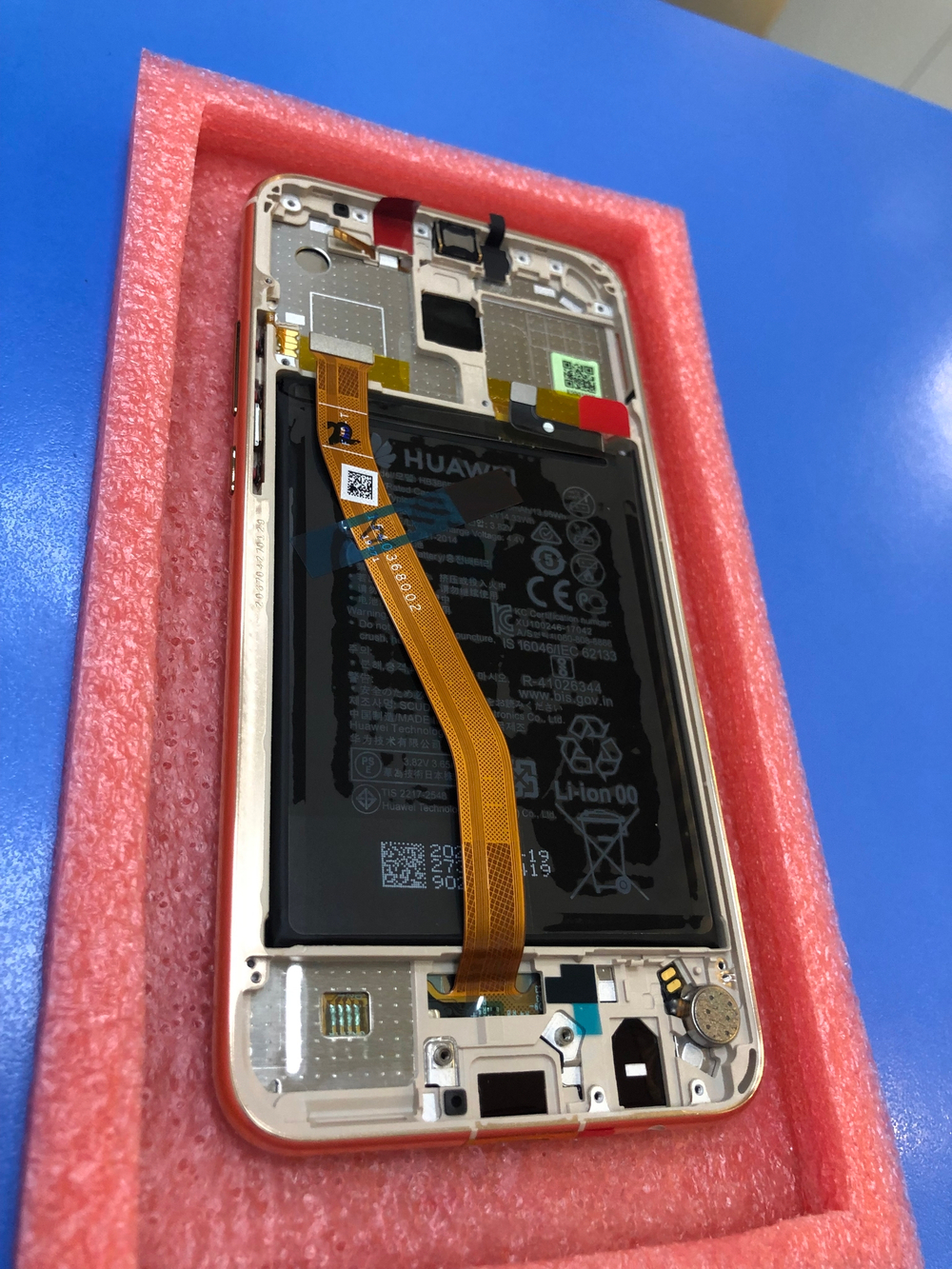 Huawei Mate 20 Lite (SNE-LX1) (Дисплейный модуль с тачскрином) (в рамке с аккумулятором) (оригинал сервисный)