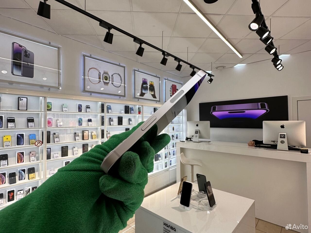 iPhone 13 256 ГБ б/у