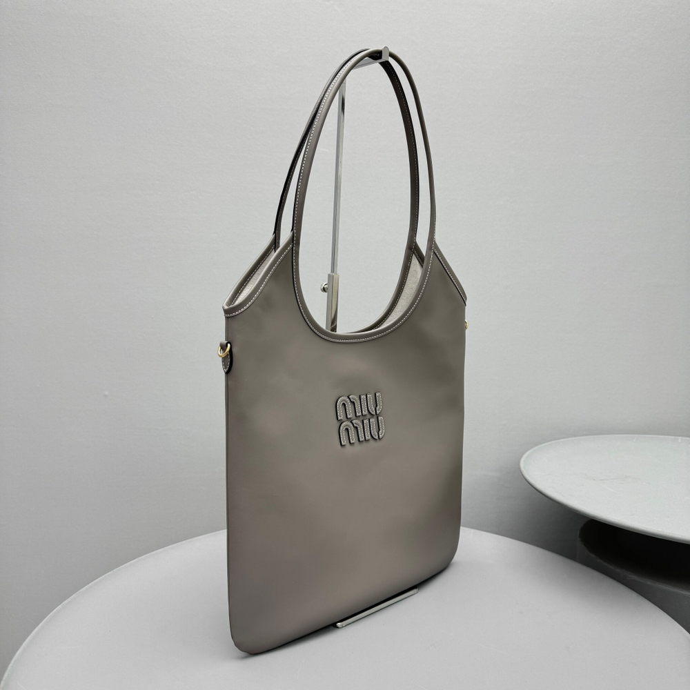 Miu Miu Ivy Bag 40 cm