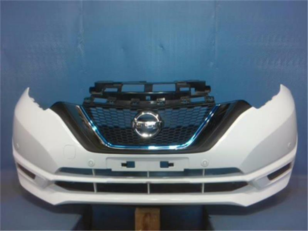 бампер передний Nissan Note E12 2017