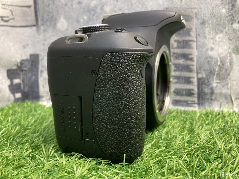 Canon 600D + 18-55mm 2000 кадров Покупка/Продажа