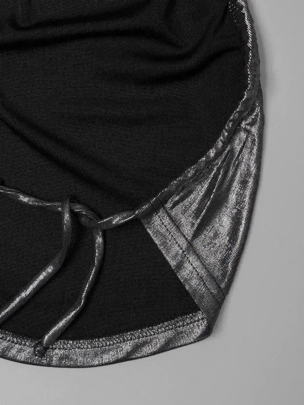 Летний топ для девочки на завязках