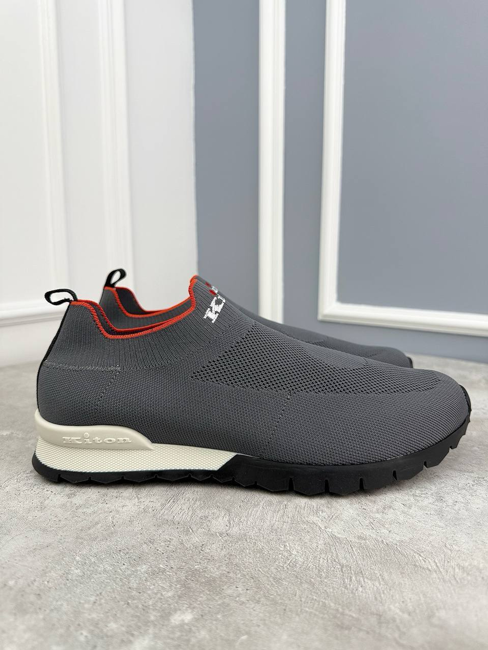 Кроссовки Kiton