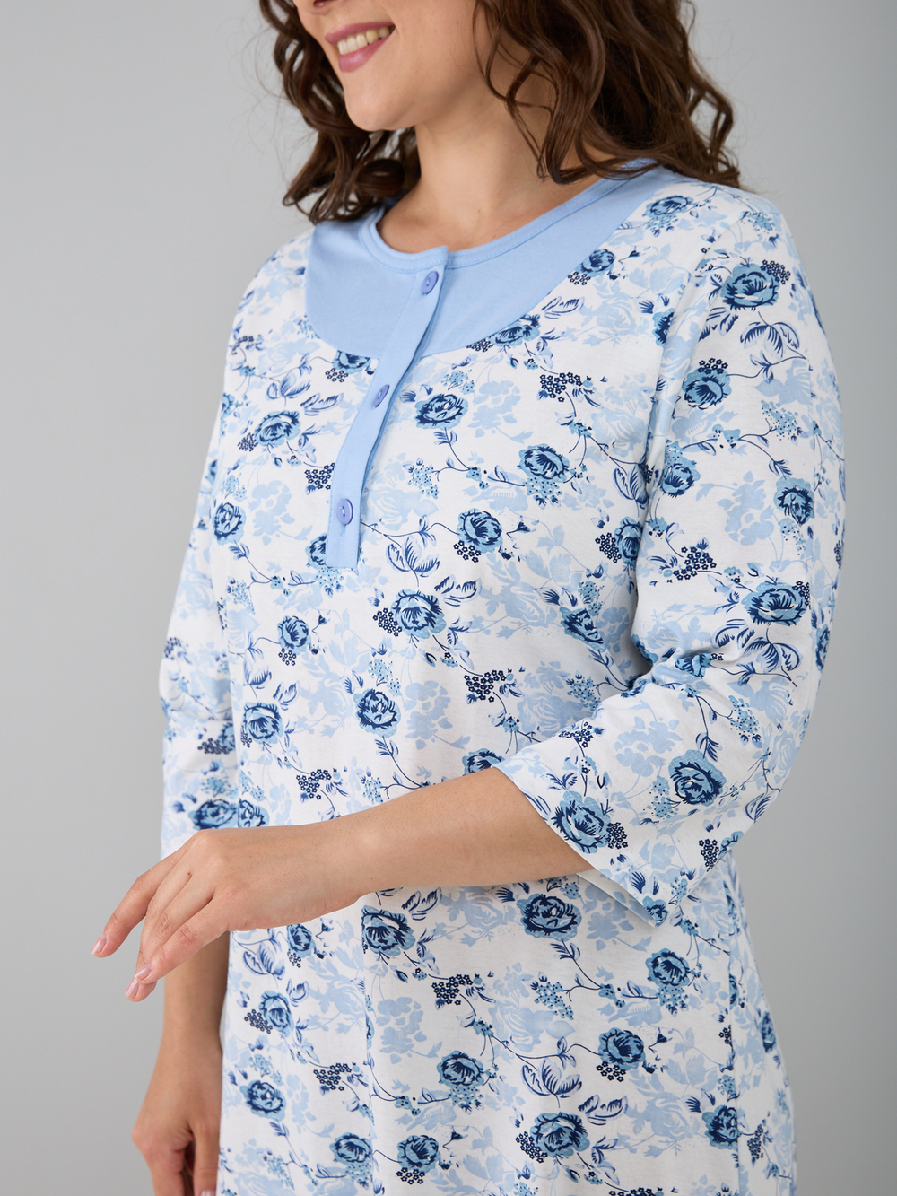 Ночная сорочка С-008/белоголубой-розы