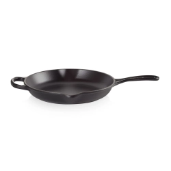 Le Creuset Сковорода чугунная 23см черная.
