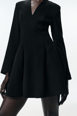 ZARA МИНИ-ПЛАТЬЕ С ПОДПЛЕЧНИКАМИ, ЧЕРНЫЙ