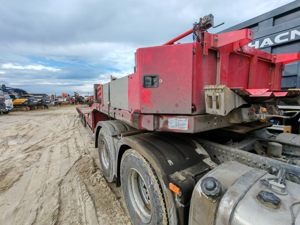 Тверьстроймаш 99397 Полуприцеп тяжеловоз 7 осей 99397Е-04 (Раздвижной)