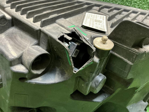 Фара правая Volvo XC60 2 (2017-2021) LED