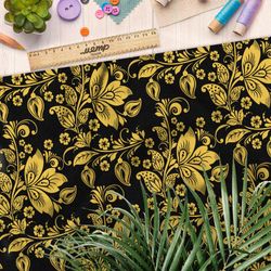 Ткань шифон золотые цветы и ягоды в виде хохломы на чёрном фоне