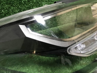 Стекло фары правое Toyota Alphard 3 (2017-2023)