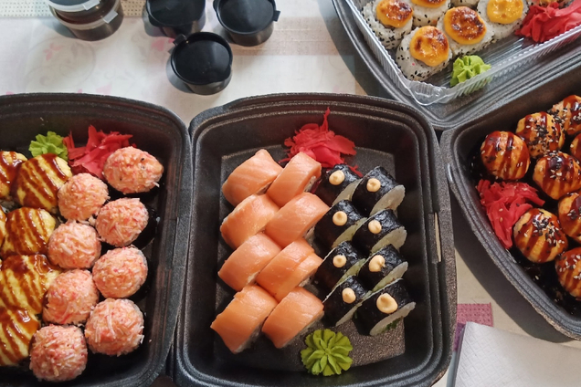 Вкусные роллы для всех!
