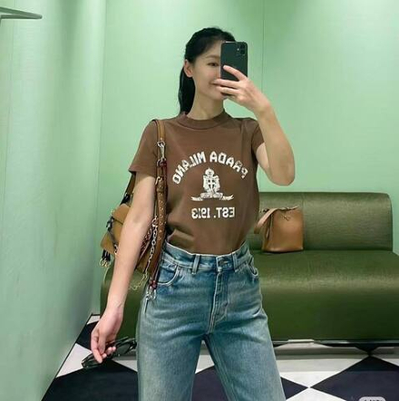 Футболка Prada