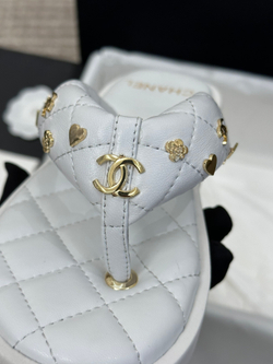 Chanel Slides