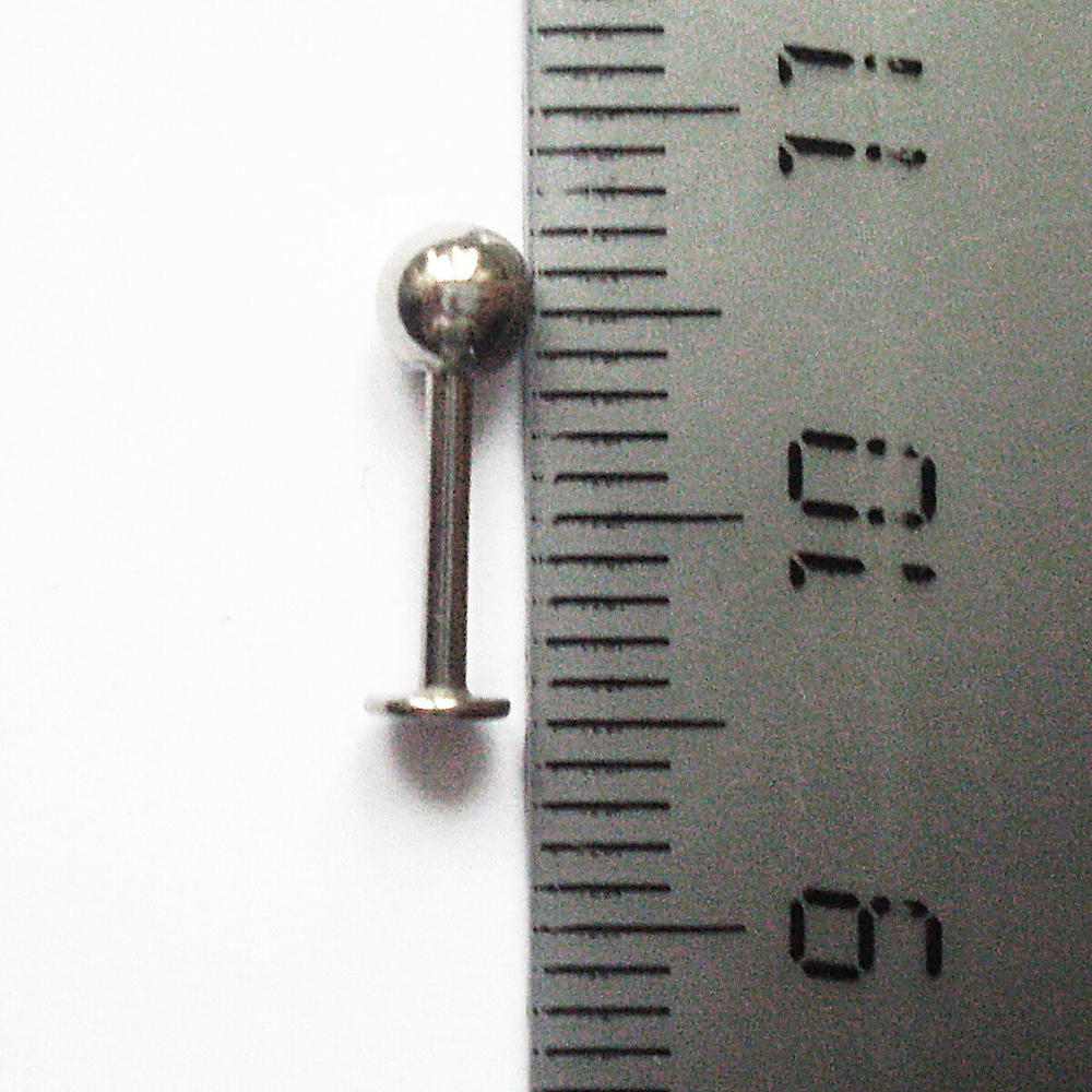 Лабрета 8 мм для пирсинга губы с шариком 4 мм, толщиной 1,2 мм. Медицинская сталь 1шт.