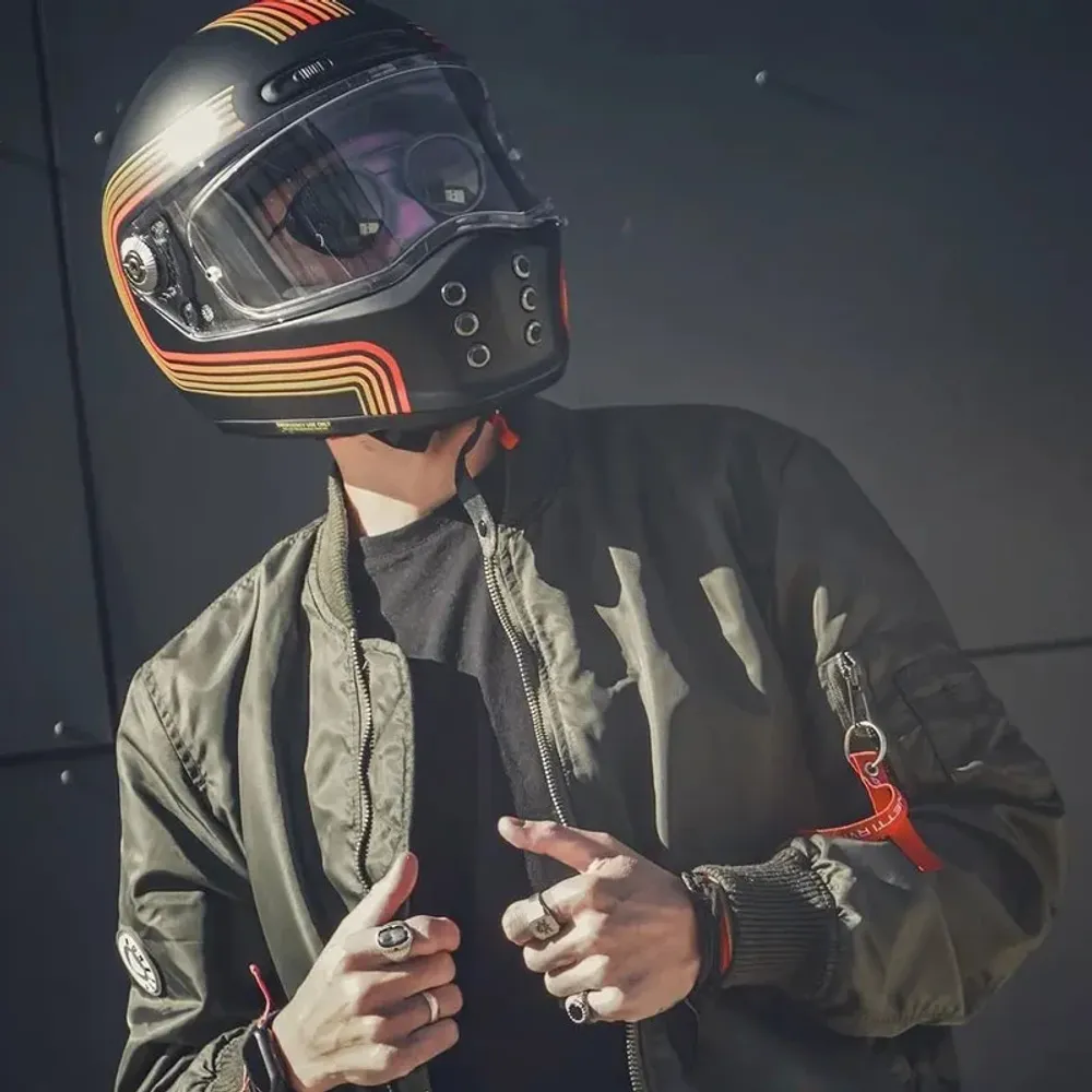 V10 Foni MC1SF / Черно-красный