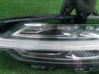 Фара левая Volvo S60 3 (2018-н.в.) LED