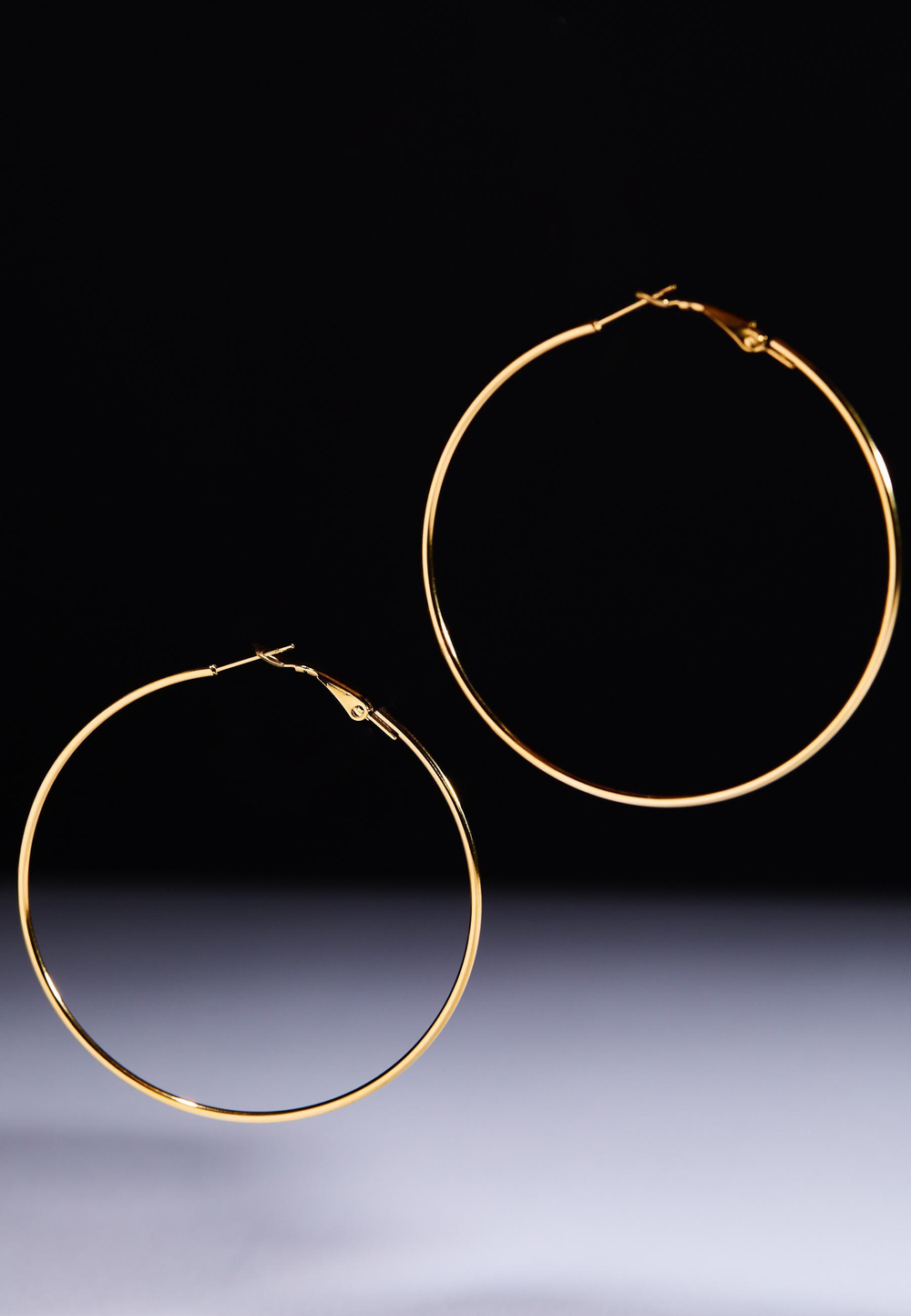 STRADIVARIUS Водонепроницаемые серьги-кольца, желтый