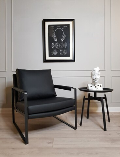 Статуэтка White figure decoration