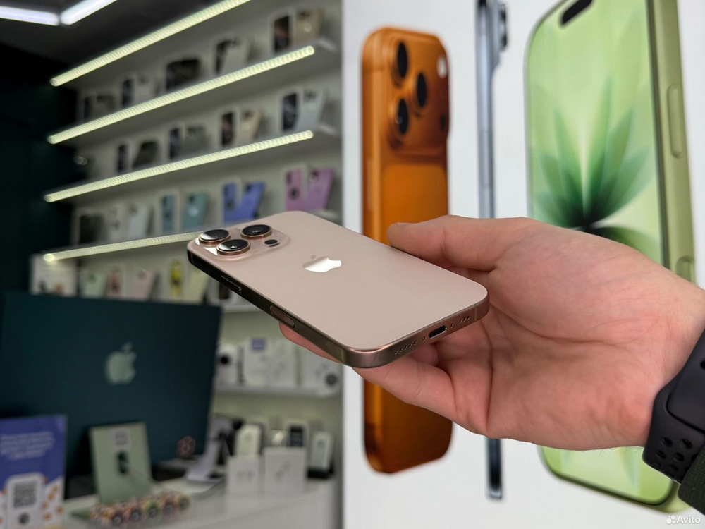 iPhone 16 Pro, 128 ГБ, SIM + eSIM б/у