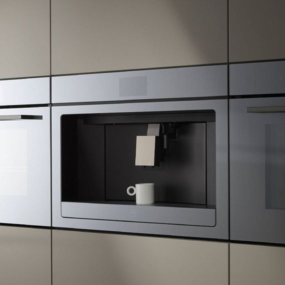 Кофемашина V-ZUG CoffeeCenter V6000 45 черное стекло COC6T-25005