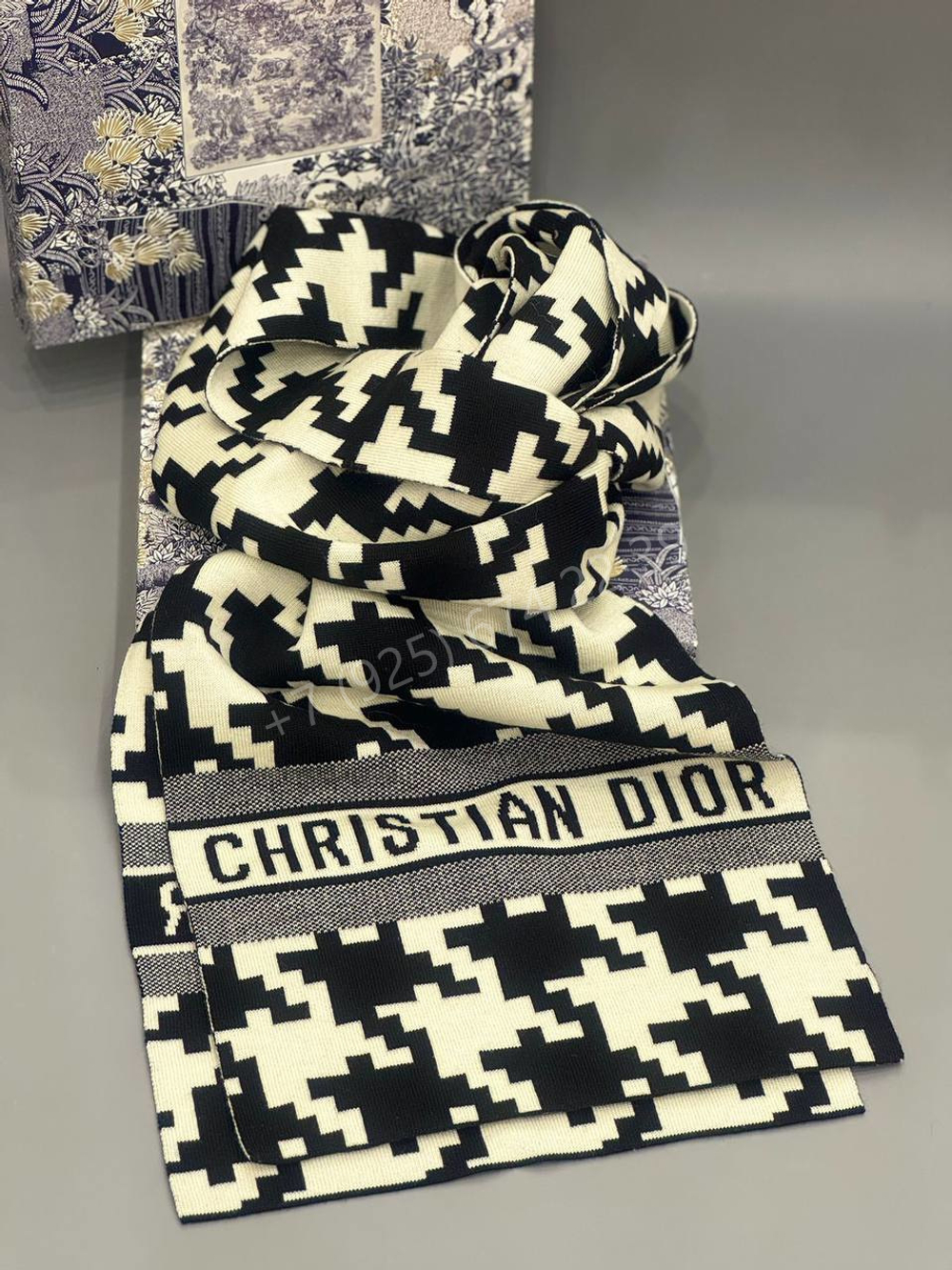 Шарф Dior