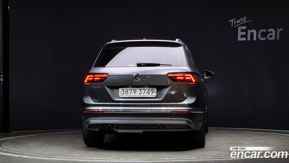 Volkswagen Tiguan 2 Generation 2.0 TDI Premium (01.2020)