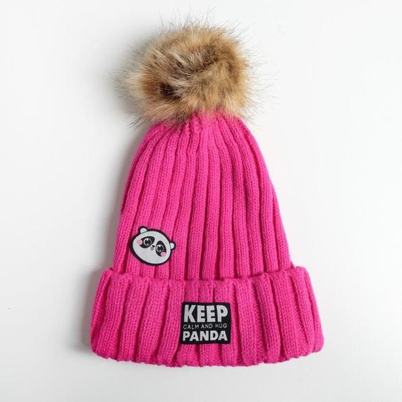 Женская шапка с помпоном &quot;Keep calm and hug panda&quot;