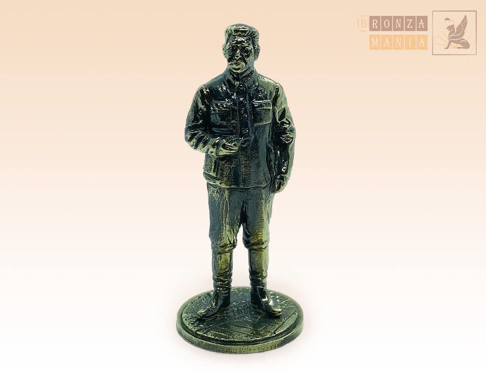 фигурка Сталин с трубкой