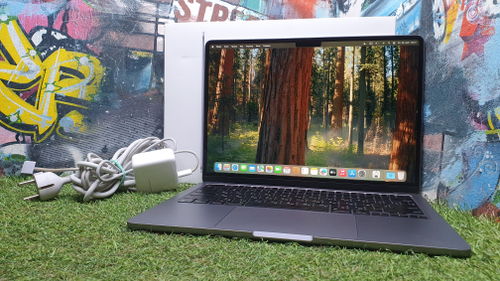 MacBook Air 13 (2022, M2) A2681 Retina M2 /8Gb