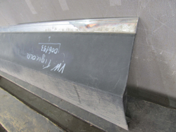 Накладка передний двери  левая Volkswagen Tiguan 2 16-нв Б/У Оригинал 5NA854939N