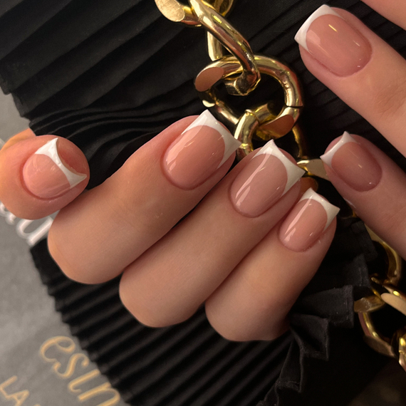 База Bloom Strong жесткая оттенок №5 15 мл