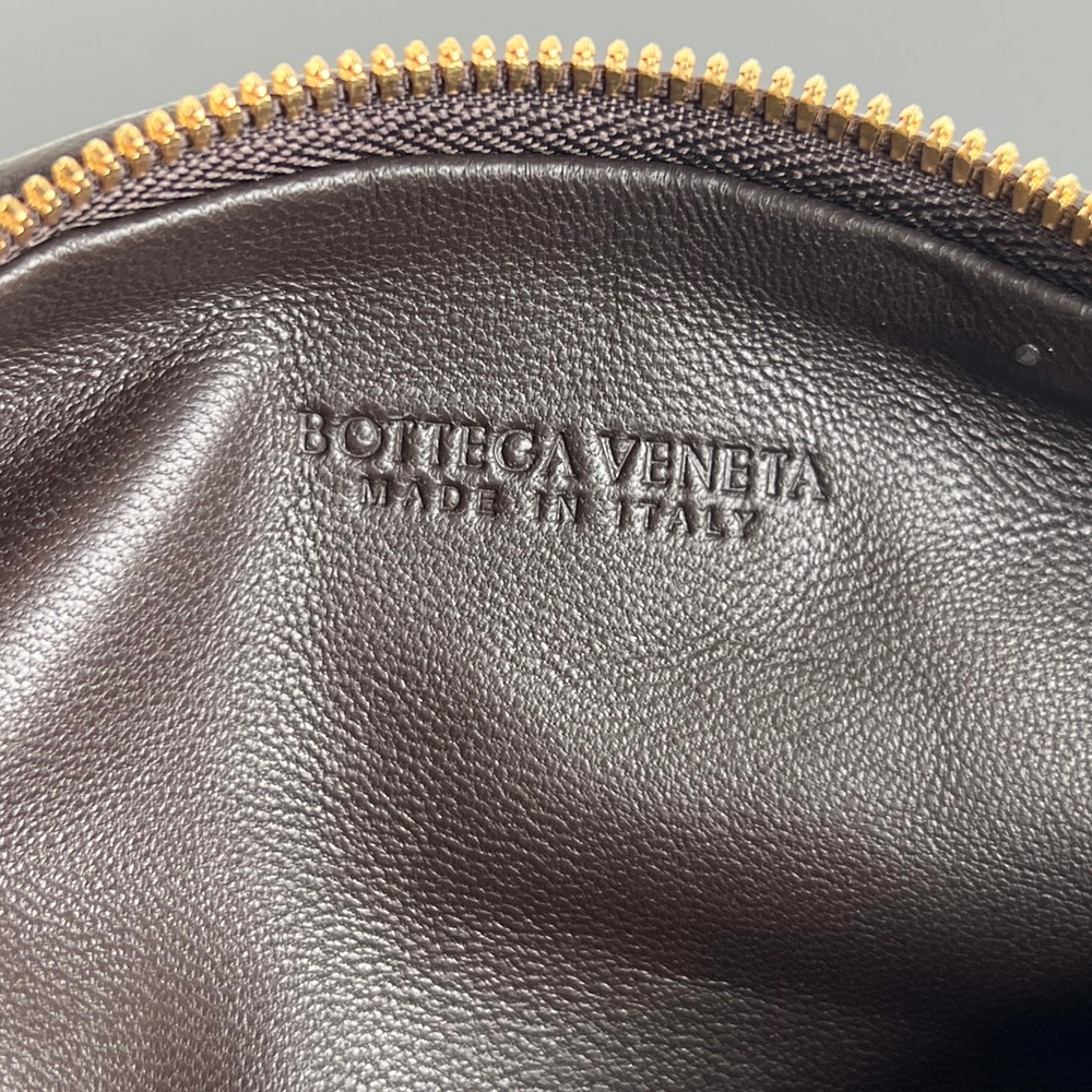 Bottega Veneta Mini Jodie 28 cm